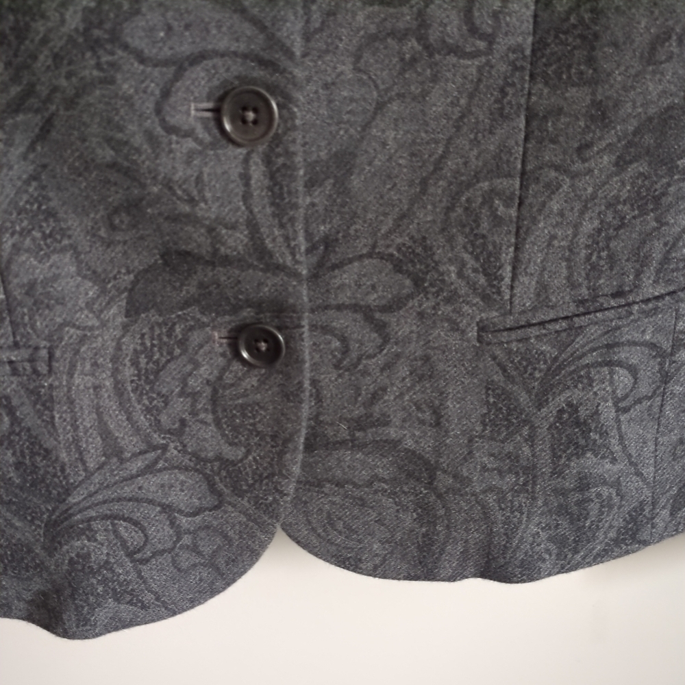 Brooks Brothers | Women's Wool-Blend Paisley Print Blazer Grey | Size 10 - Picture 5 of 12
